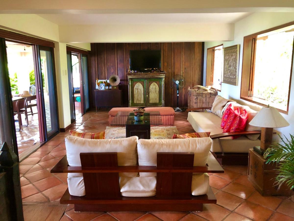 Ataalaya Farmhouse Batangas Eksteriør bilde