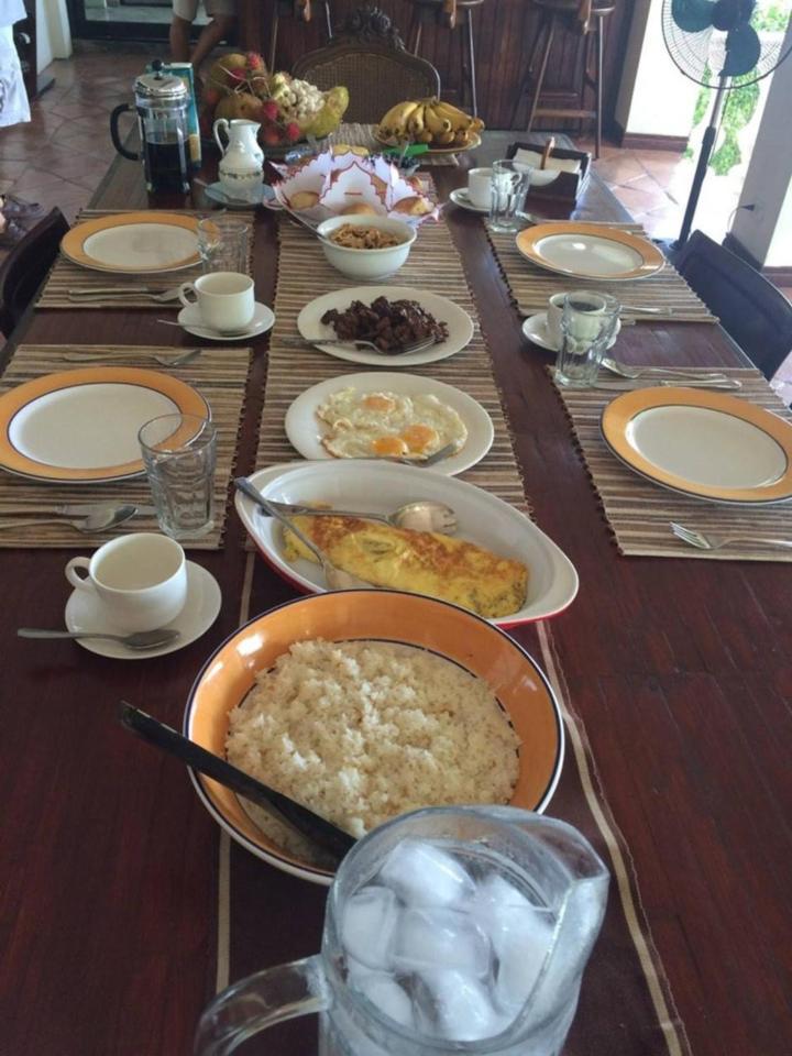 Ataalaya Farmhouse Batangas Eksteriør bilde