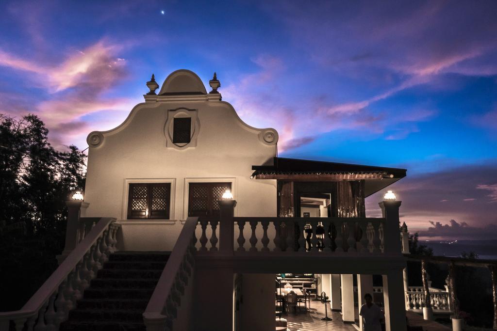 Ataalaya Farmhouse Batangas Eksteriør bilde