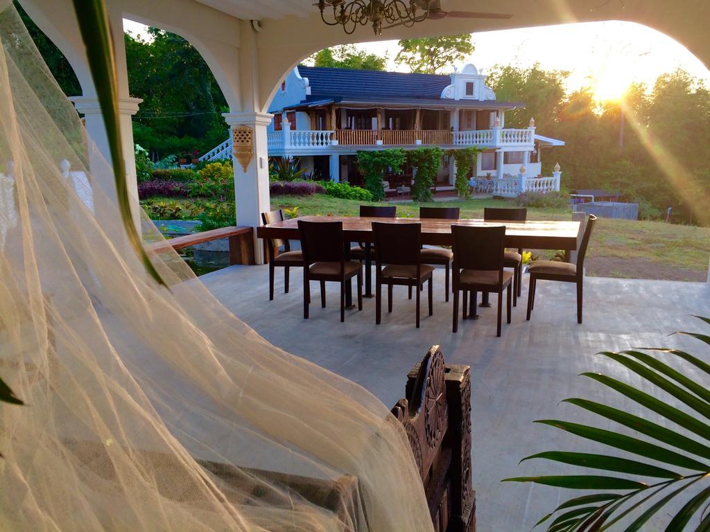 Ataalaya Farmhouse Batangas Eksteriør bilde